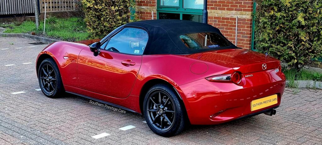 Mazda MX-5 1.5 Skyactiv-g Sport Nav Euro 6 Red #4