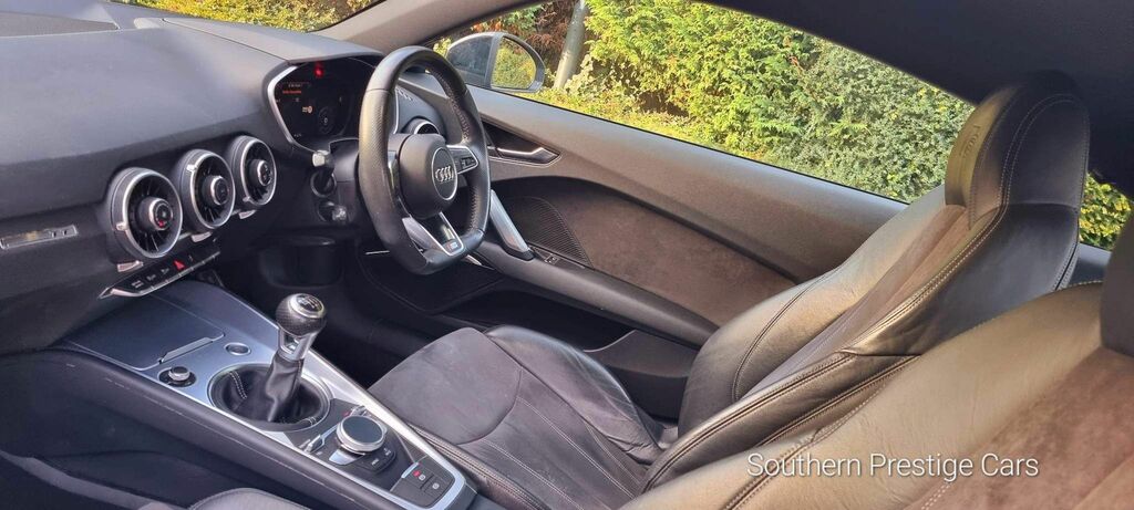 Audi TT 1.8 Tfsi Black Edition Euro 6 Ss Grey