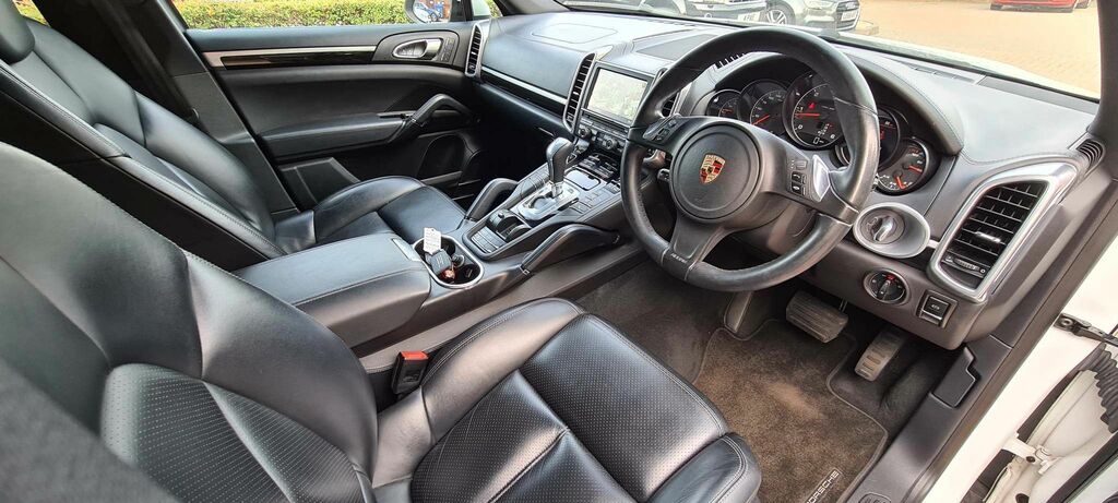 Porsche Cayenne 3.0 Td V6 Tiptronics 4Wd Euro 5 Ss White #2