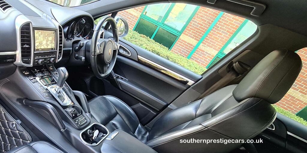 Porsche Cayenne 3.0 Td V6 Tiptronics 4Wd Euro 5 Ss White