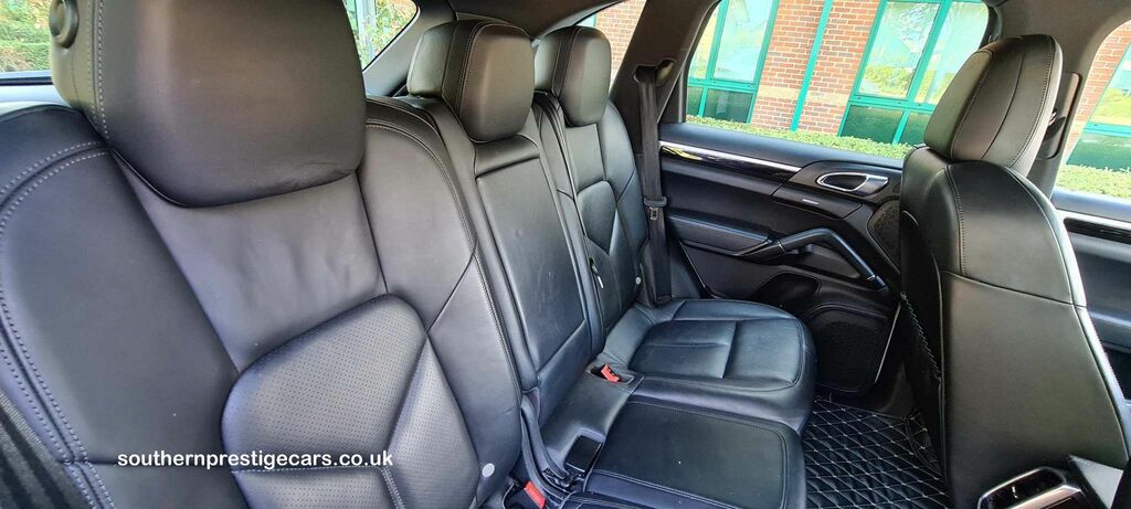 Porsche Cayenne 3.0 Td V6 Tiptronics 4Wd Euro 5 Ss White #6