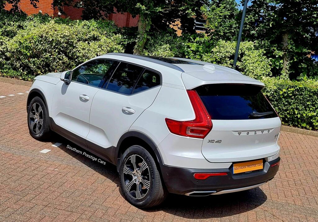 Volvo XC40 2.0 D4 Inscription Awd Euro 6 Ss White #3