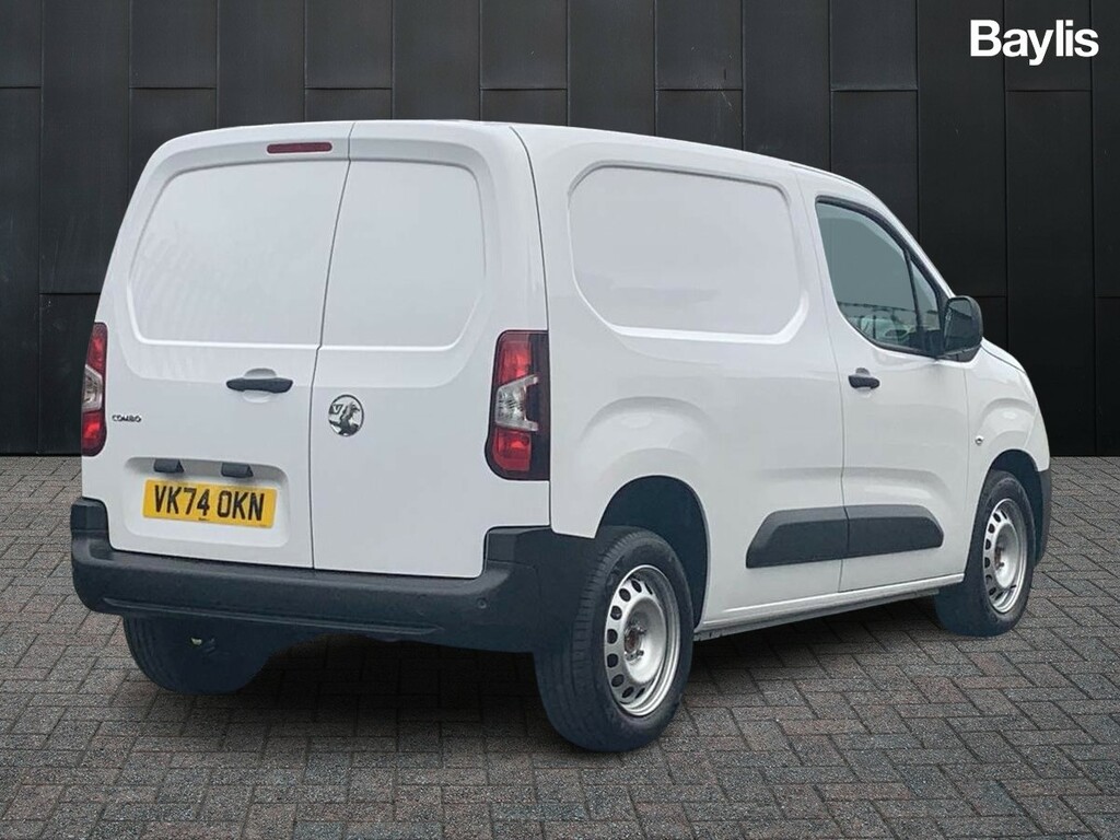 Vauxhall Combo Combo M Cargo 1.5 Turbo D 100Ps Prime H1 VK74OKN White #2
