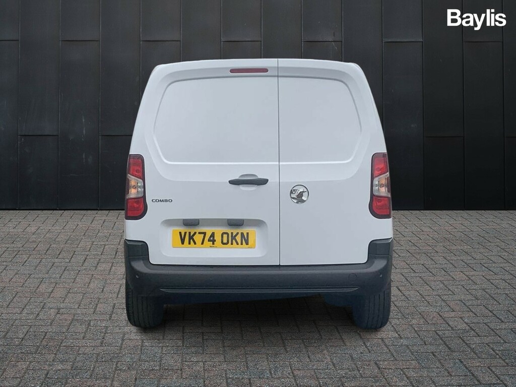 Vauxhall Combo Combo M Cargo 1.5 Turbo D 100Ps Prime H1 VK74OKN White #4