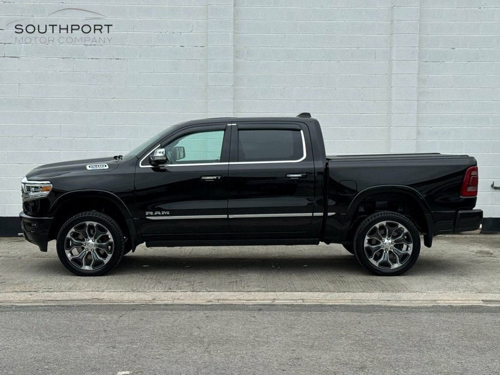Dodge RAM 1500 Laramie 2Wd Black #5
