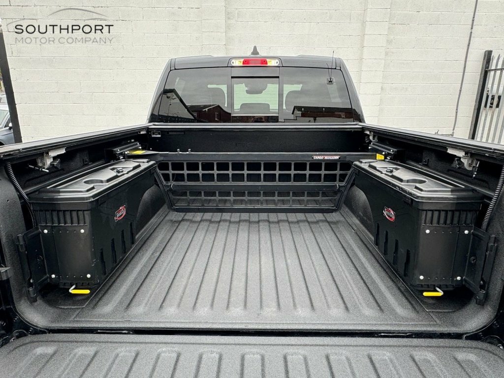 Dodge RAM 1500 Laramie 2Wd Black #48