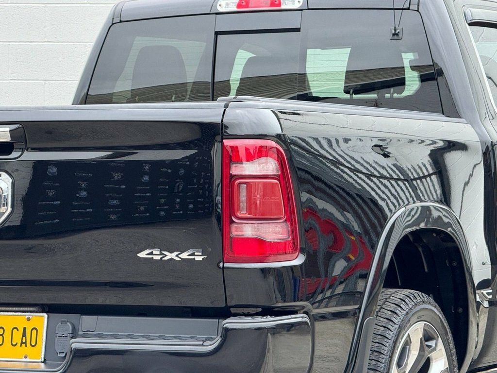 Dodge RAM 1500 Laramie 2Wd Black #8
