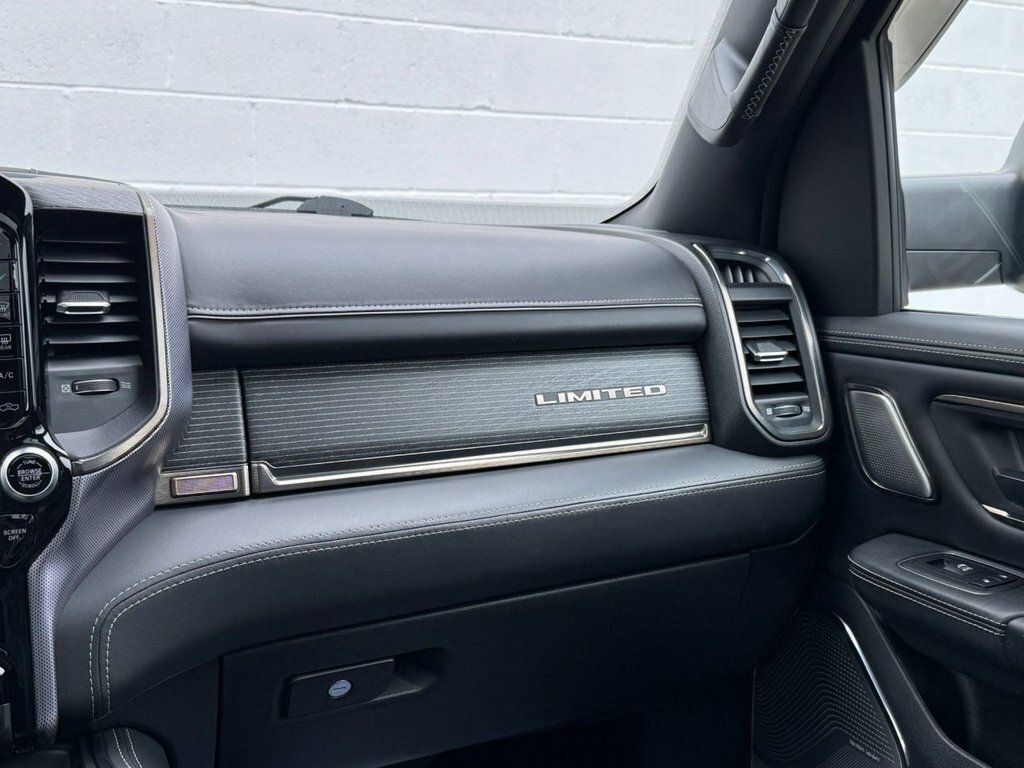 Dodge RAM 1500 Laramie 2Wd Black #63