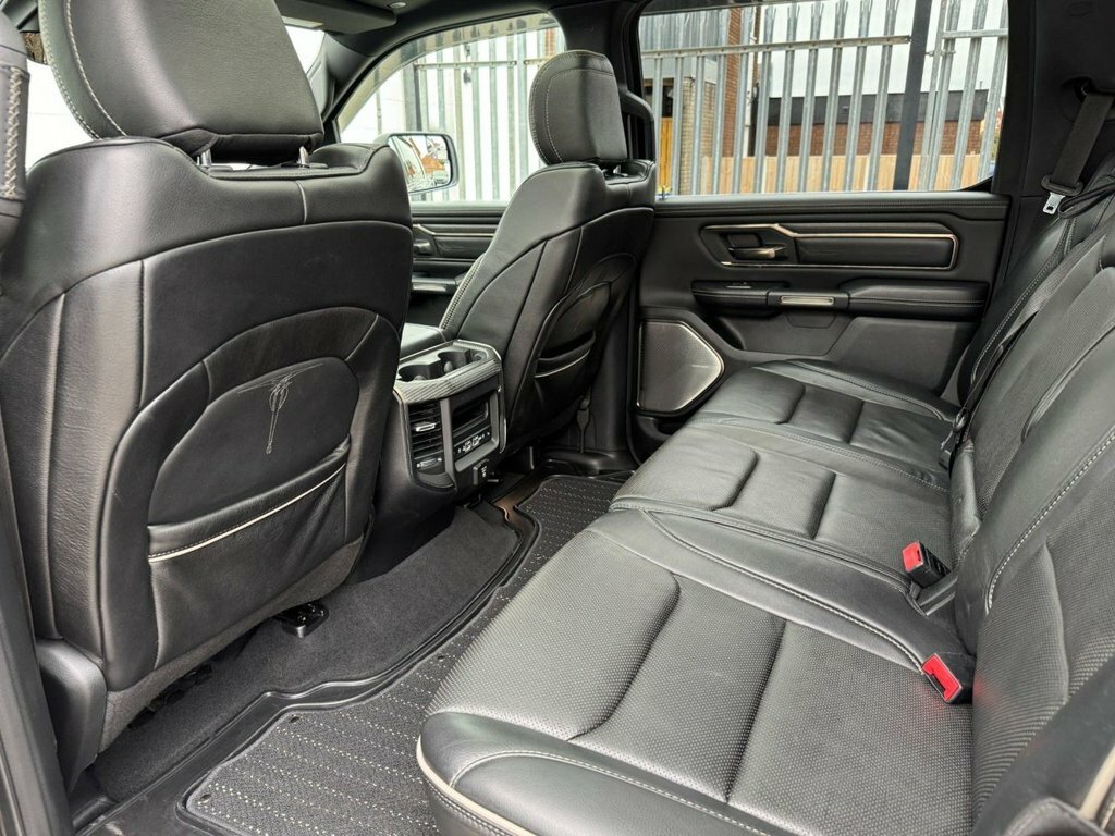 Dodge RAM 1500 Laramie 2Wd Black #59