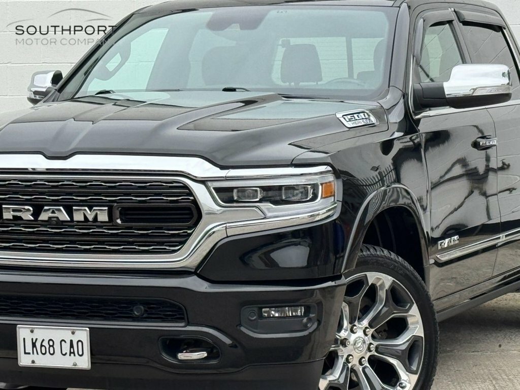 Dodge RAM 1500 Laramie 2Wd Black #34