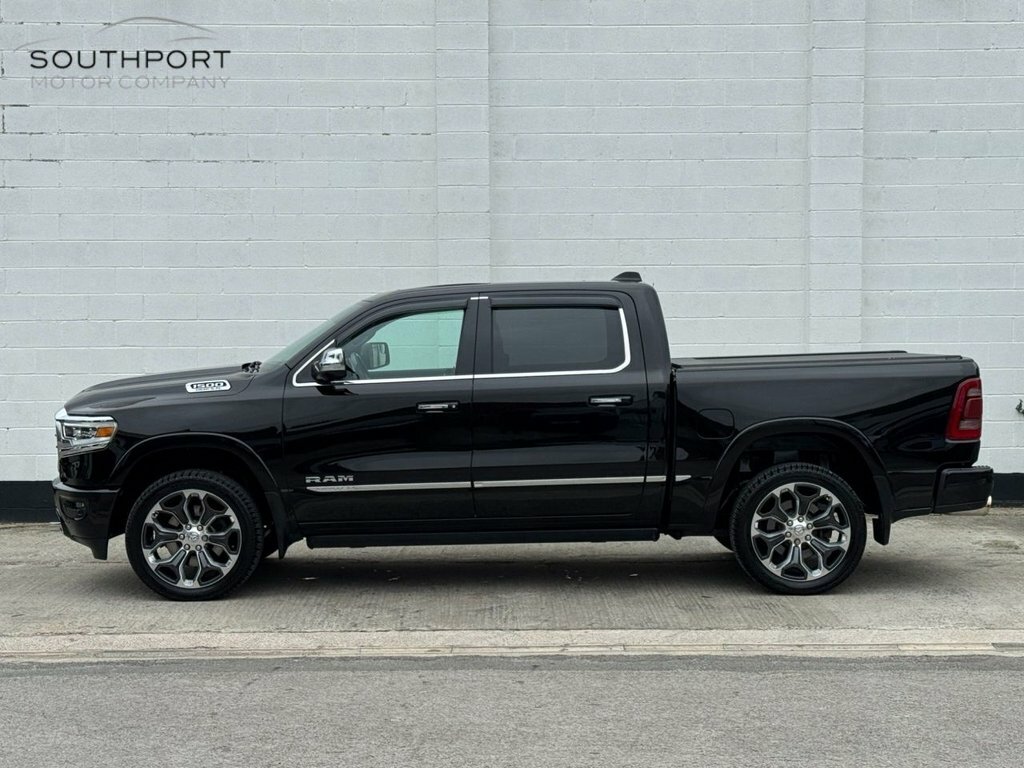 Dodge RAM 1500 Laramie 2Wd Black #20