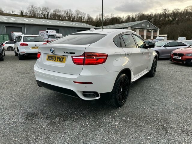 BMW X6 M50d Suv White #6