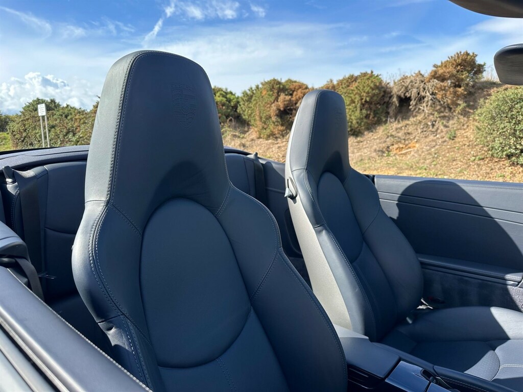 Porsche 911 3.8 997 Carrera S Cabriolet #2