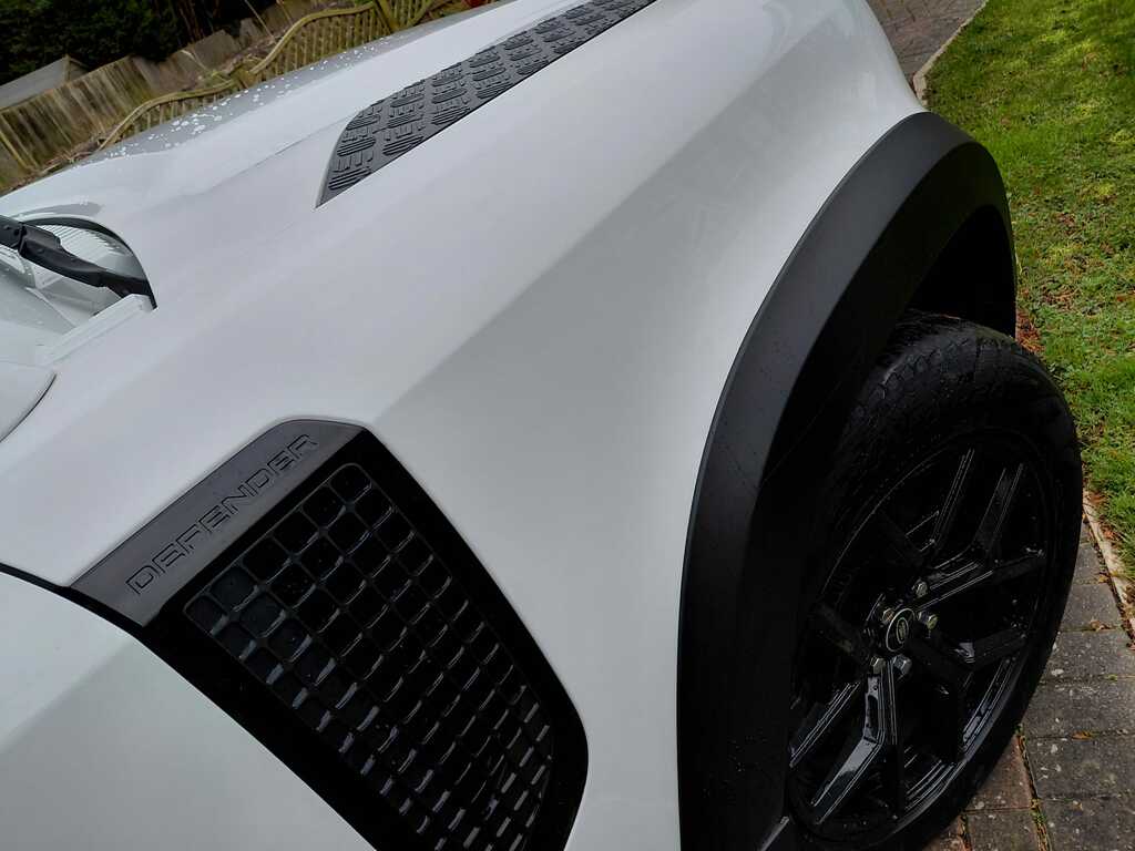Land Rover Defender 110 3.0 D250 Mhev Hse  White #5