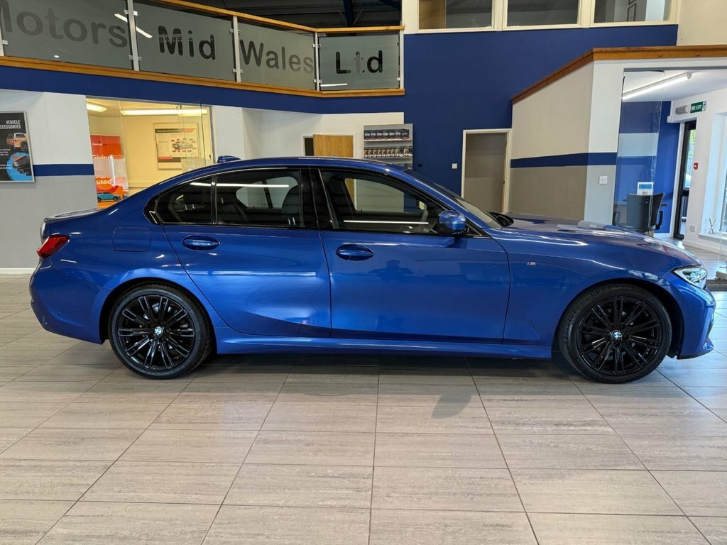 BMW 3 Series 2L M Sport YE19YJV Blue #2