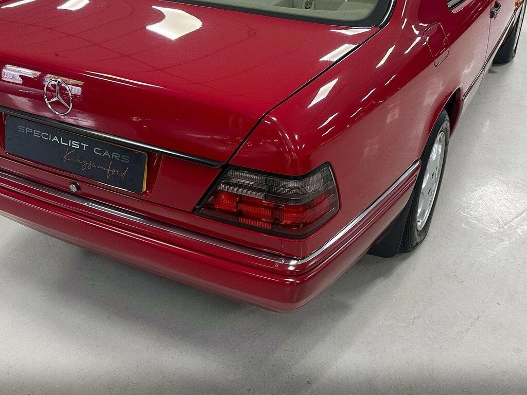 Mercedes-Benz E Class 2.8 E280 Blue #28