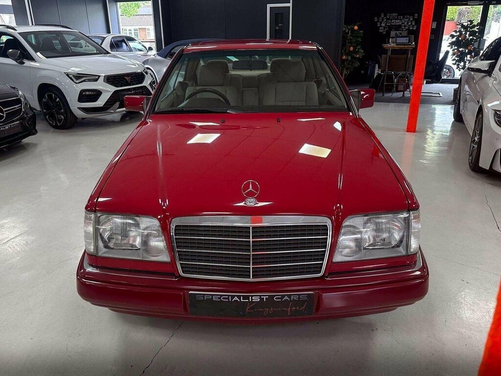 Mercedes-Benz E Class 2.8 E280 Blue #3