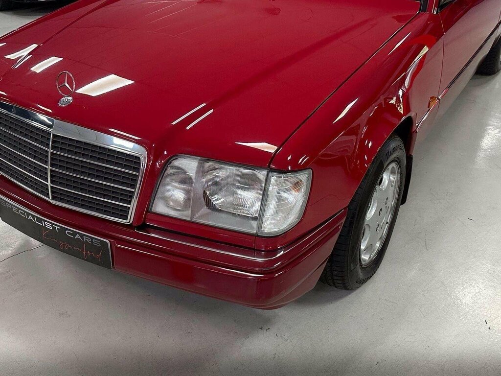 Mercedes-Benz E Class 2.8 E280 Blue #26