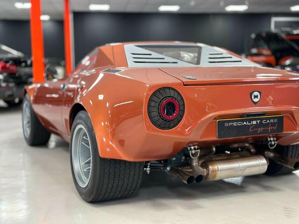 Lancia  Petrol DX72FYU Orange #4