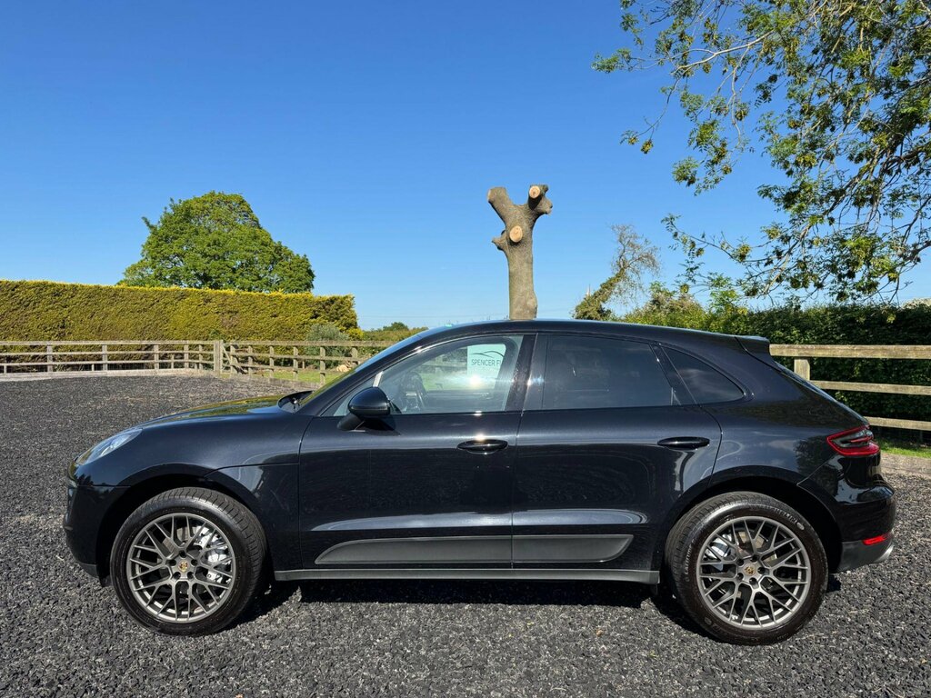 Porsche Macan 3.0 Td V6 S Pdk 4Wd Euro 6 Ss FP15UYC Black #3
