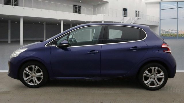 Peugeot e-208 E-hdi Allure Hatchback Blue #5
