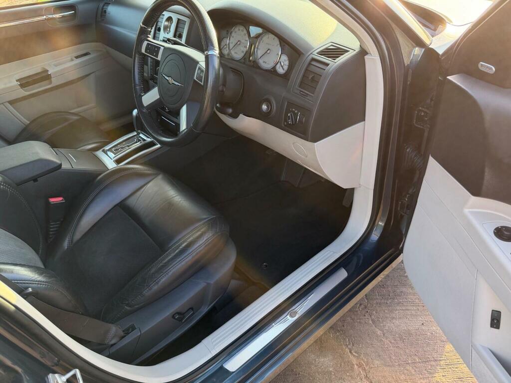 Chrysler 300C 3.0 Crd V6 Lux Blue #56