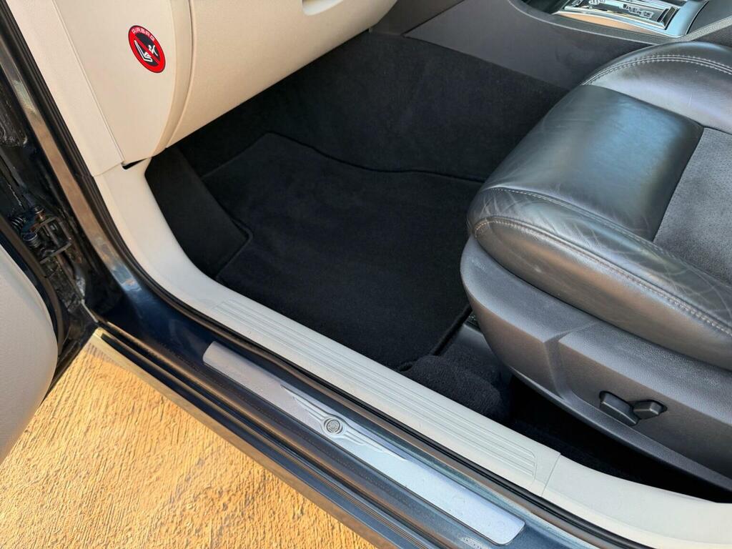 Chrysler 300C 3.0 Crd V6 Lux Blue #61