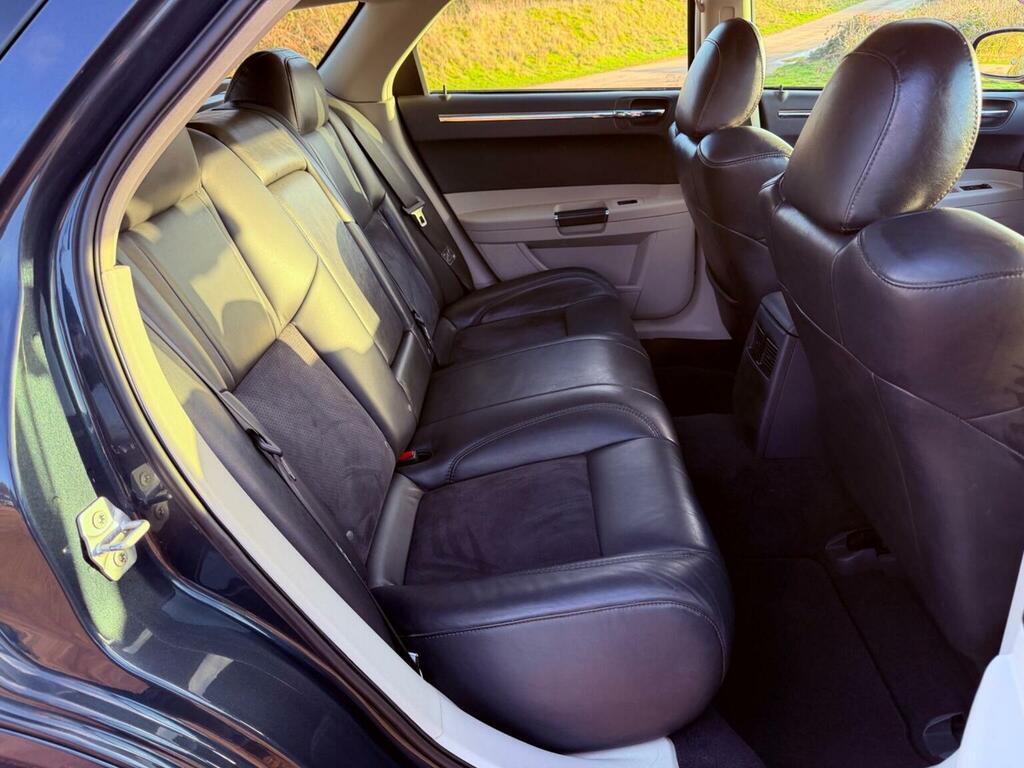 Chrysler 300C 3.0 Crd V6 Lux Blue #69