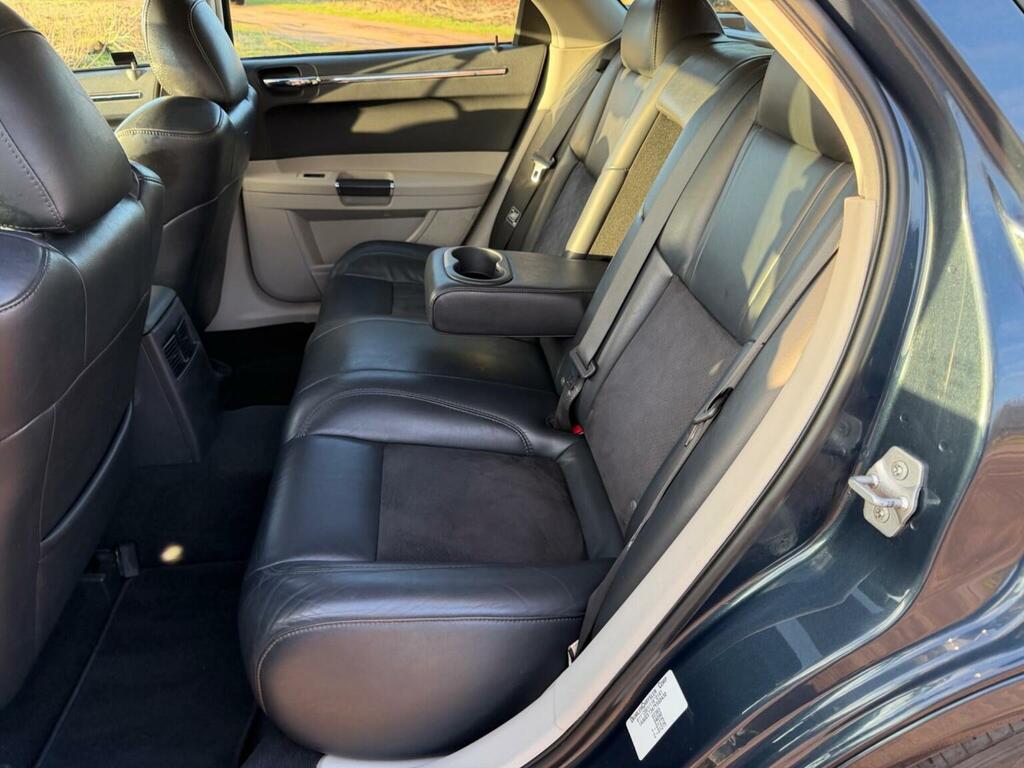 Chrysler 300C 3.0 Crd V6 Lux Blue #66
