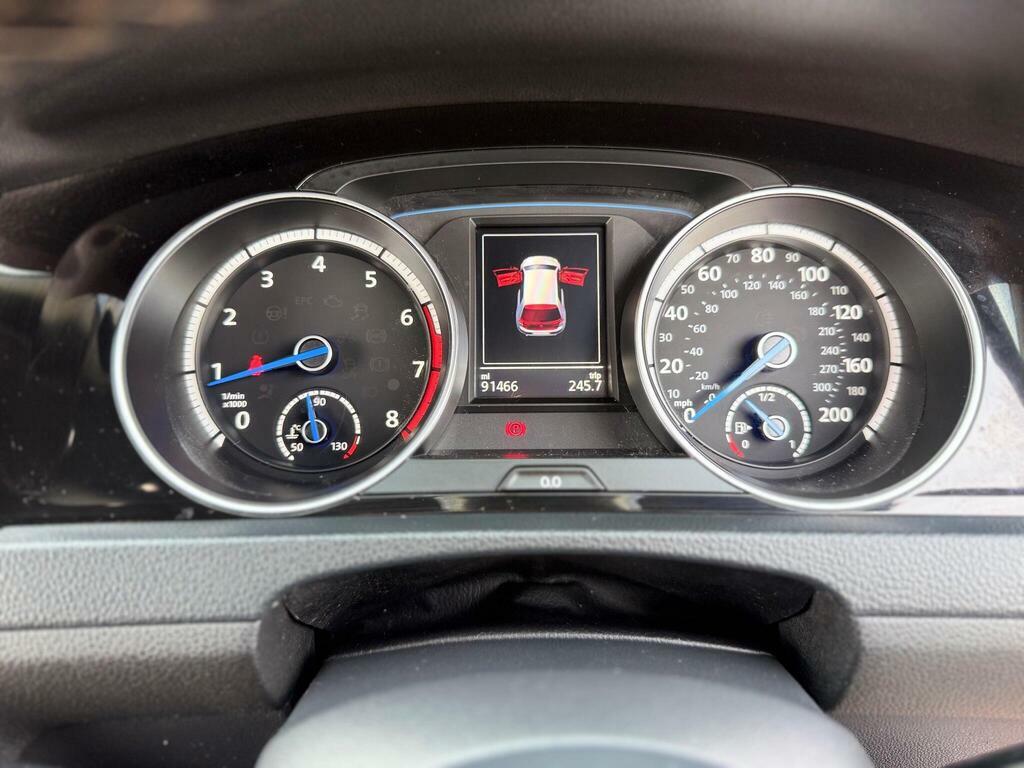 Volkswagen Golf 2.0 Tsi Bluemotion Tech R 4Motion Euro 6 Ss DV64HPL Red #3