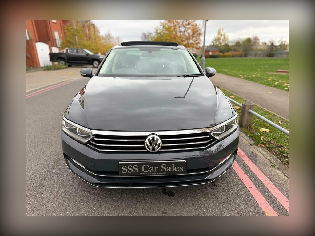 Volkswagen Passat 1.5 Tsi Evo Gt Euro 6 Ss DF19XDV Grey #3