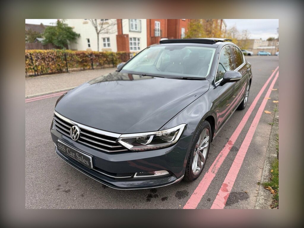 Volkswagen Passat 1.5 Tsi Evo Gt Euro 6 Ss DF19XDV Grey #4