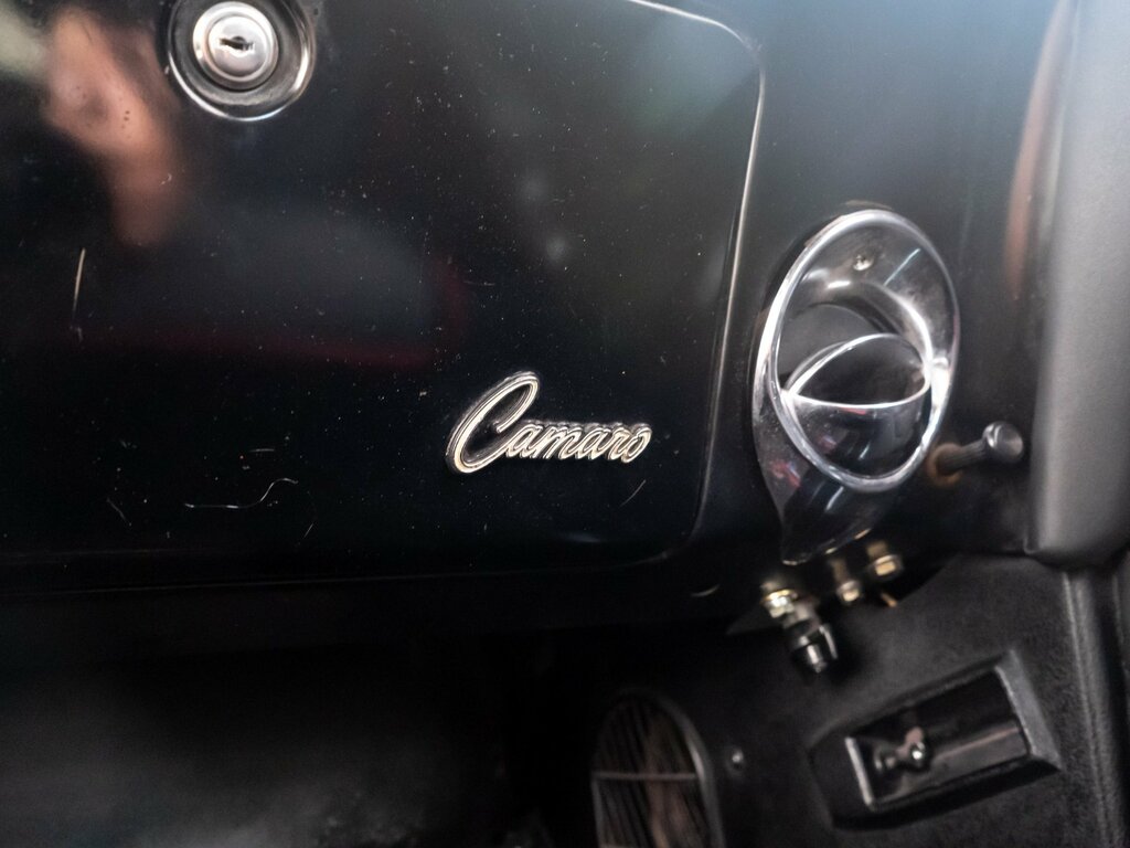 Chevrolet Camaro 6.2 V8 Red #30