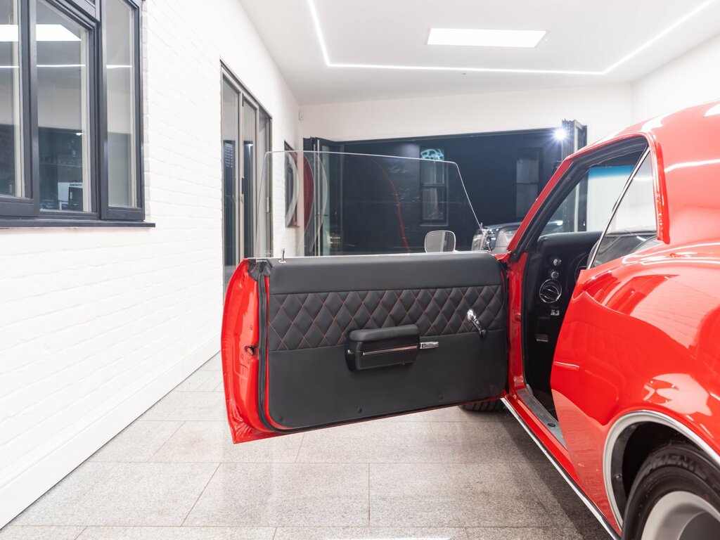 Chevrolet Camaro 6.2 V8 Red #21