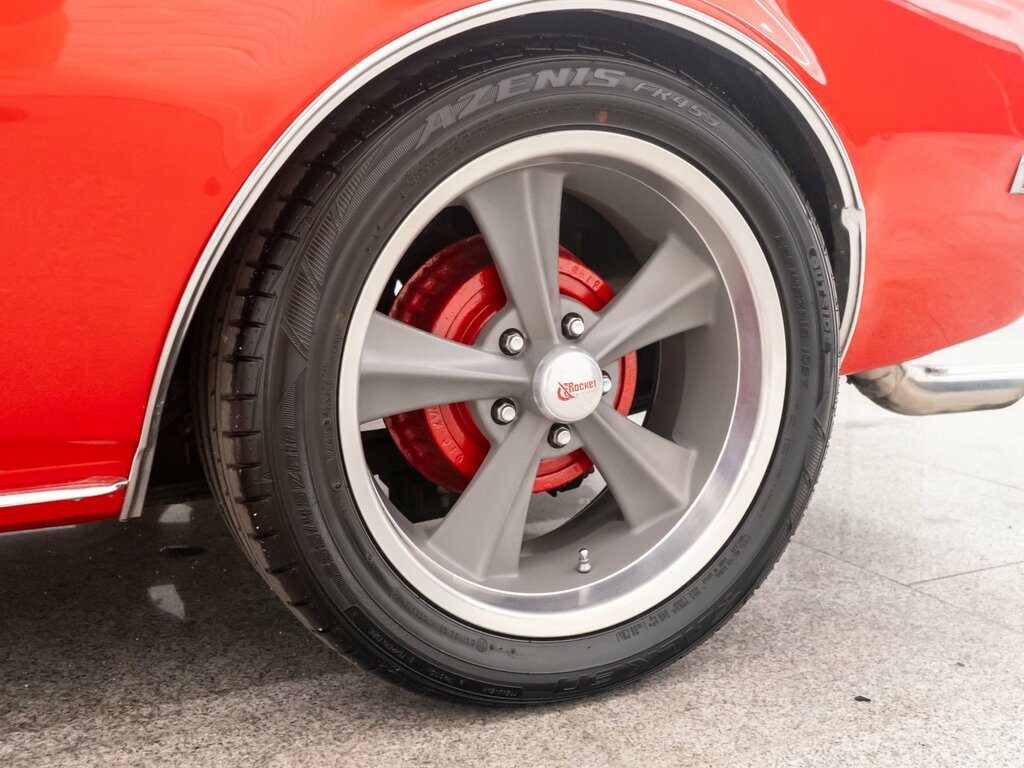 Chevrolet Camaro 6.2 V8 Red #18