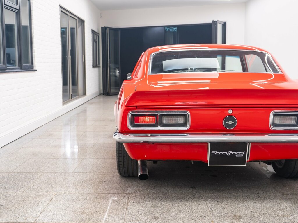 Chevrolet Camaro 6.2 V8 Red #16