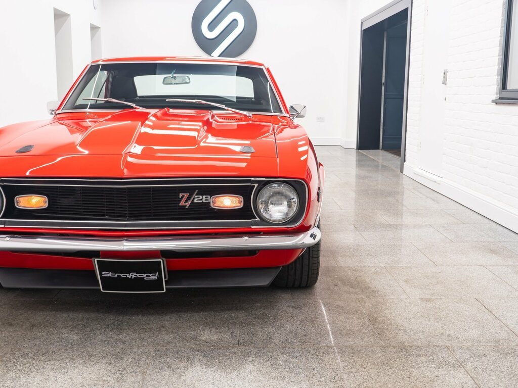 Chevrolet Camaro 6.2 V8 Red #11