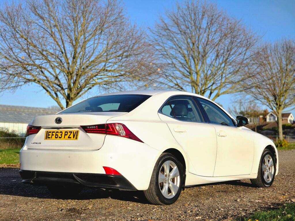 Lexus IS 2.5 300H Se E-cvt Euro 5 Ss 201463 EF63PZV White #5