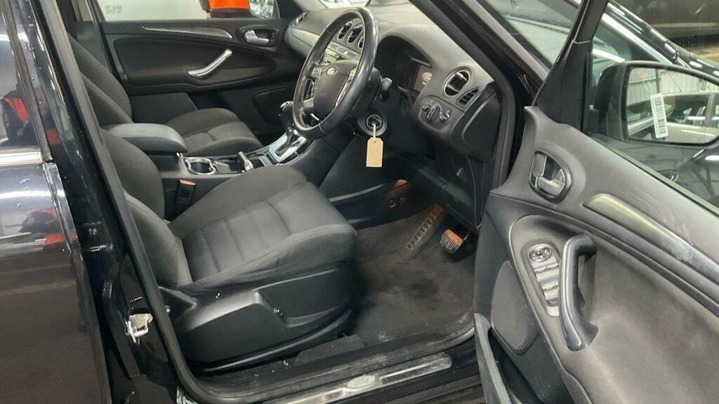Ford S-Max 2.0T Ecoboost Titanium Powershift Euro 5 2014 Black #4