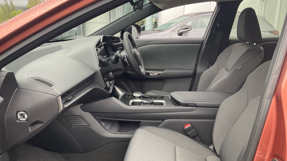 Lexus RZ 450E 71.4Kwh Urban Direct4 #6