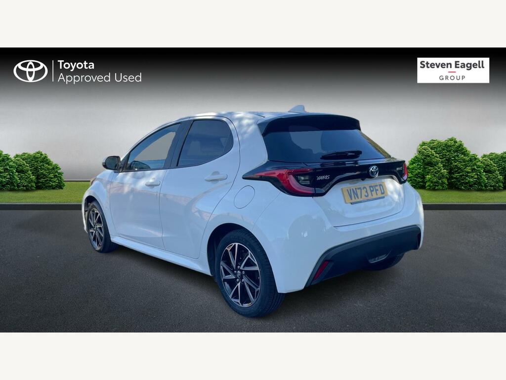 Toyota Yaris 1.5 Vvt-h Design E-cvt Euro 6 Ss VN73PFD White #4