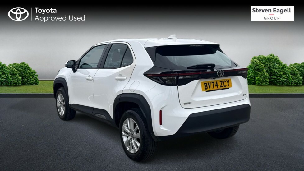 Toyota Yaris Cross 1.5 Vvt-h Icon E-cvt Euro 6 Ss BV74ZCY White #4