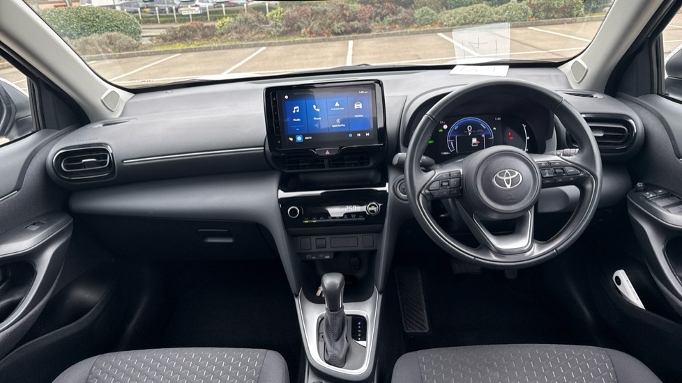 Toyota Yaris Cross 1.5 Vvt-h Icon E-cvt Euro 6 Ss BV74ZCY White #5