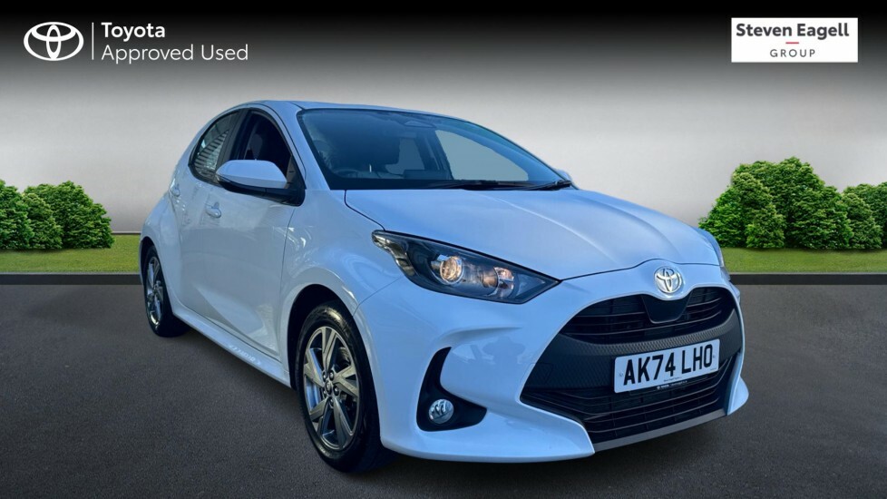 Toyota Yaris 1.5 Vvt-h Icon Hatchback Hybrid E-cvt E White
