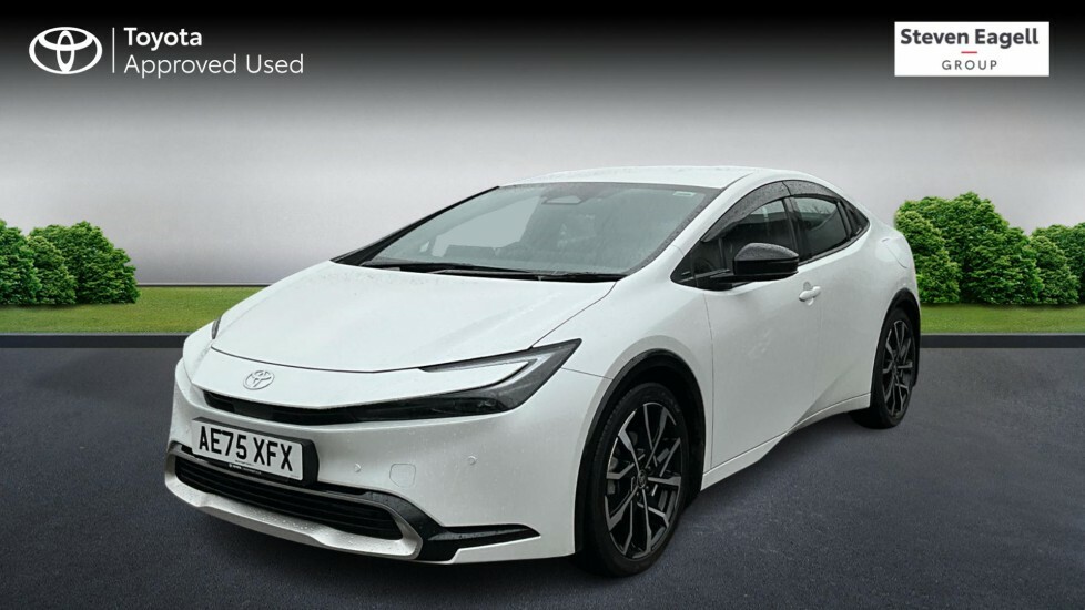 Toyota Prius 2.0 13.6Kwh Excel Cvt Euro 6 Ss AE75XFX White #3