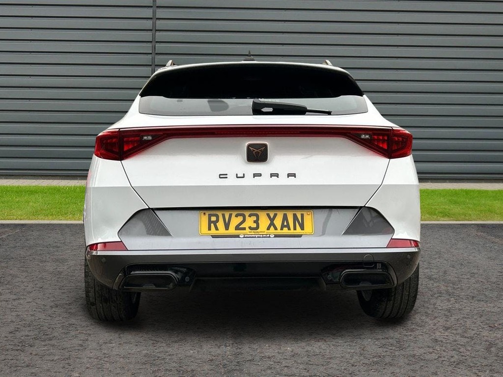 Cupra Formentor 1.5 Tsi V2 Suv Dsg RV23XAN White #4