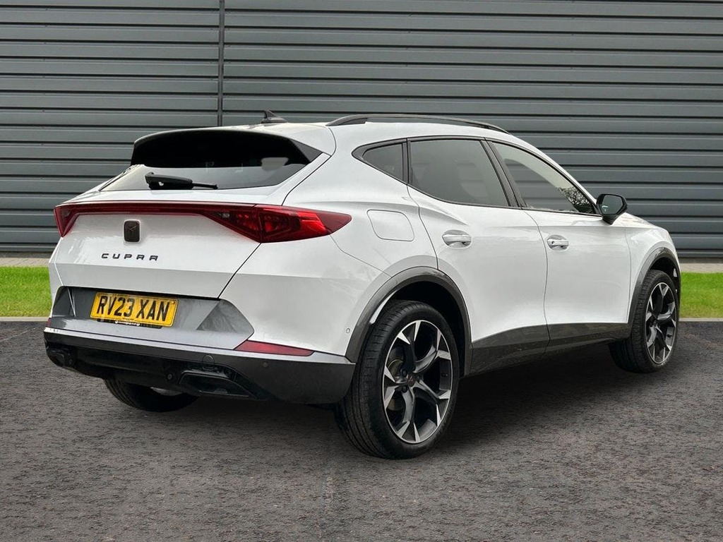 Cupra Formentor 1.5 Tsi V2 Suv Dsg RV23XAN White #3