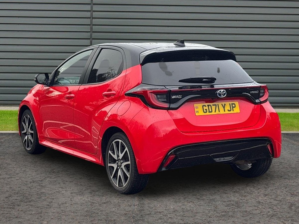 Toyota Yaris 1.5 Vvt-h Launch Edition Hatchback Hybr Grey #5