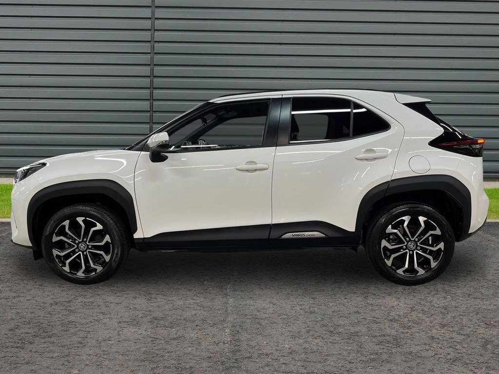 Toyota Yaris Cross 1.5 Vvt-h Design Suv Hybrid E Cvt White #6