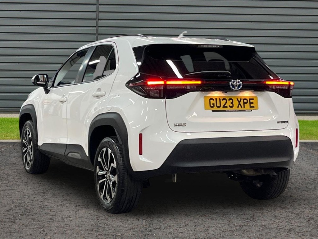 Toyota Yaris Cross 1.5 Vvt-h Design Suv Hybrid E Cvt White #5